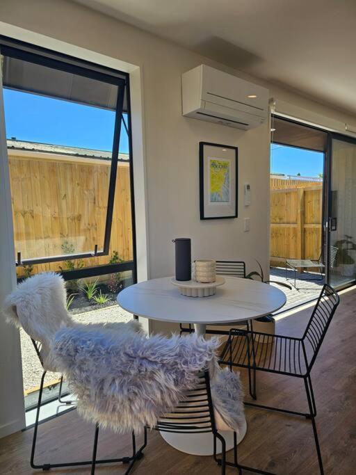 Cosy Central Home - Walk To Cbd & Free Escooters! Christchurch Eksteriør billede