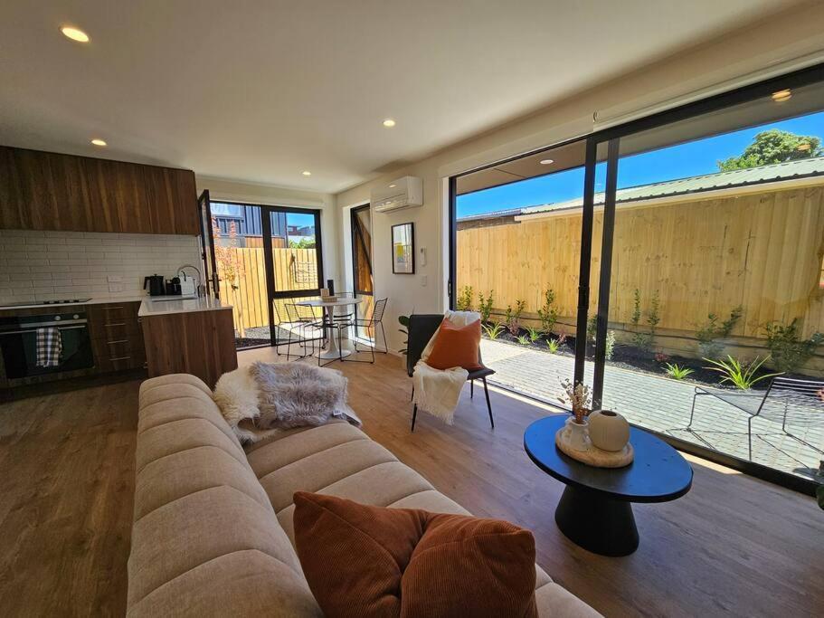 Cosy Central Home - Walk To Cbd & Free Escooters! Christchurch Eksteriør billede